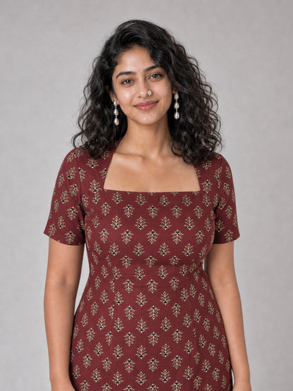 Kuhu Short Kurti With Corset Back In Chocolate