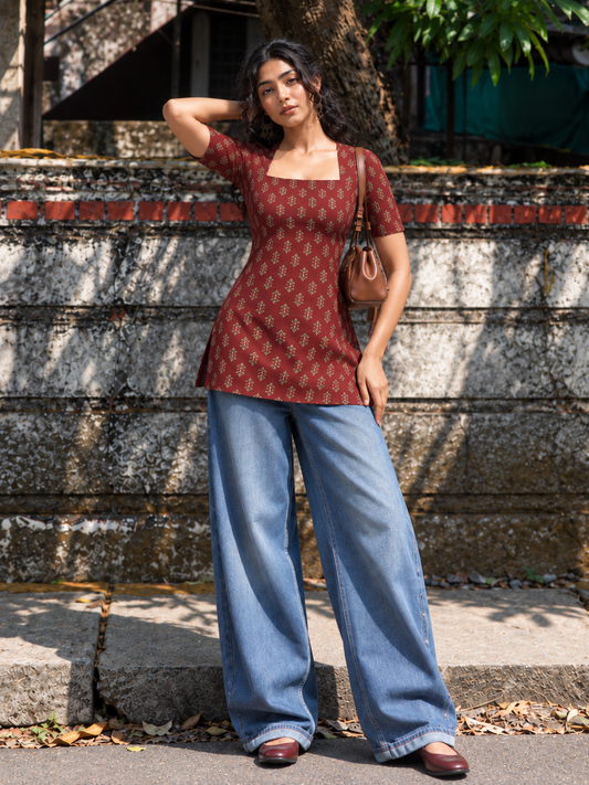 Kuhu Short Kurti With Corset Back In Chocolate